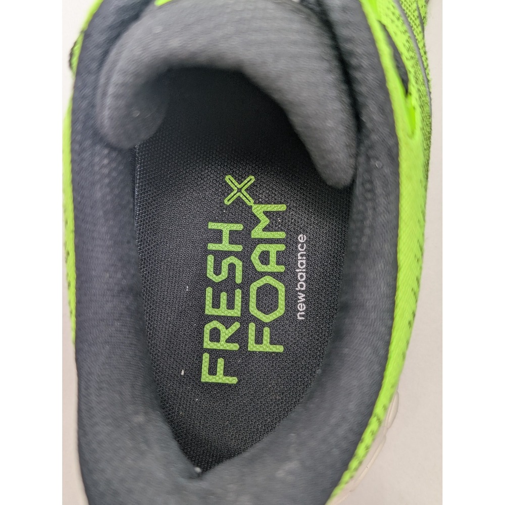 New Balance Men's 9.5D 880 v12 Men's Running Shoes Lime Green Black M880L12 - Picture 8 of 12